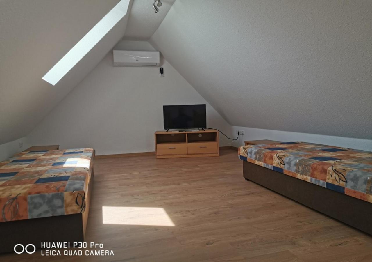 Gaestewohnung 17 Oschersleben Bagian luar foto
